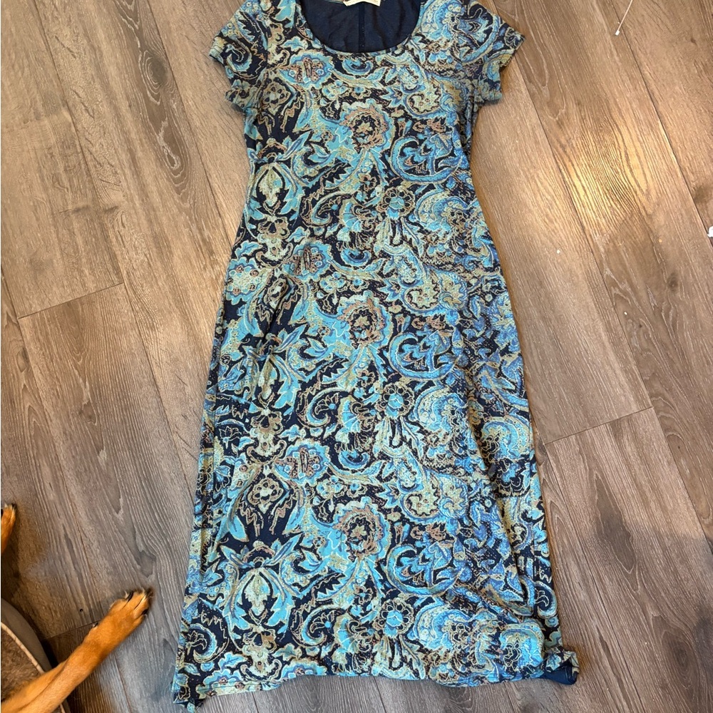 Elegant Blue Paisley Dress